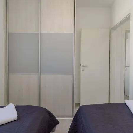 Lux * Trogir